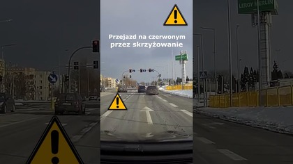 Wyprzedzanie i przejazd na czerwonym świetle przez skrzyżowanie #shorts #rikordwidjo