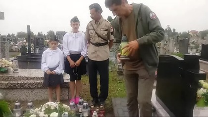 KORONKA NAD GROBEM EDWINA