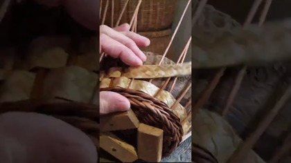 Wyplatanie koszyczka  Plecionka krok po kroku! #Shorts