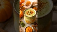 Jesienna matcha z dynią  Pumpkin Spice Matcha Latte