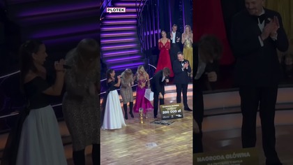 Siostra Bagiego nie wytrzymała z emocji.  Co za wsparcie #shorts #showbiz #plotek