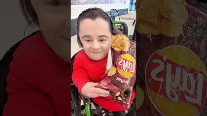 Test chipsów Lays o smaku Teriyaki  | #shorts | Magdalena Augustynowicz