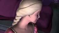 Barbie Roszpunka - Zmiana szczotki w pędzel