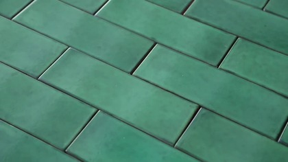 Verde Deslavado  meksykańskie płytki jednokolorowe 7×20 cm | Talavera