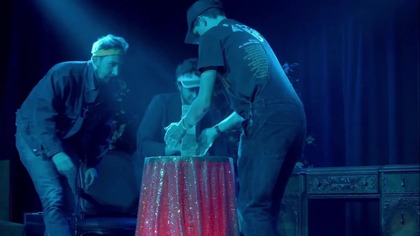 We re all gonna die 02: and drown the heart