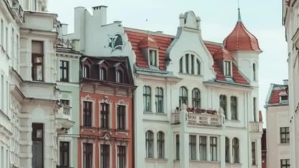 Polska  tajemnicza kraina pełna niezwykłych miast i historii