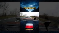 Zgadniesz co poszło nie tak? Seat wylatuje z drogi  #wypadek #kierowcy #droga #stopcham