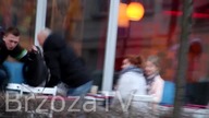 Rzucanie bomby w miejscu publicznym Polska wersja