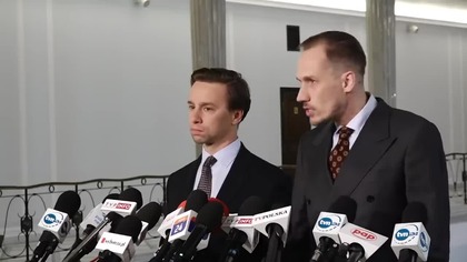 PiS chce zmienić konstytucję, aby konfiskować majątki Polak&oacute;w i zwiększyć dług Polski!