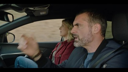 Morderstwa w Chartres . lektor