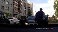 Kobieta przejeżdża dziecko!