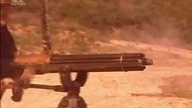 Śmiertelne Ślicznotki - Pistolet Maszynowy