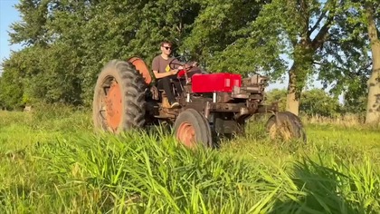 Traktor na prąd+ własne ładowanie.  No lector 9+