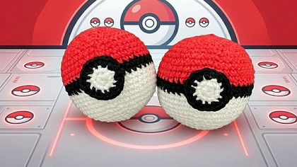 Jak zrobić kulę Poké Ball na szydełku?  Poradnik DIY dla fanów #690