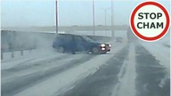 Poślizg BMW na S8 - zima nie wybacza błędów ...  #556 Wasze Filmy
