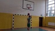 32 lata, 176cm, 225 zasięgu - kilka wsadów