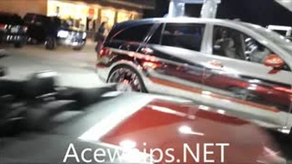 Mercedes-Benz R500 +tony chromu