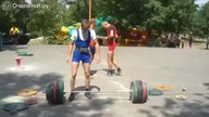 Podnoszenie ciężar&oacute;w i trzęsące kolana