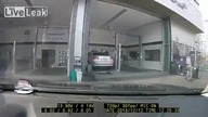 Wyjechał od mechanika i   