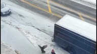 Indyk ściga kuriera