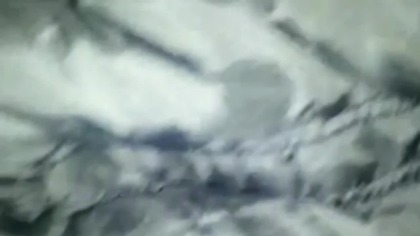 Dziecko pierwszy raz widzi bliźniaka swego ojca