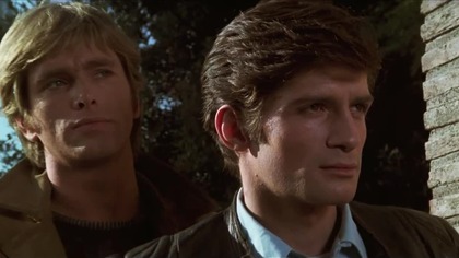 Żyj jak glina, zgiń jak mężczyzna (1976)