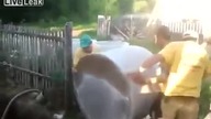 Tr&oacute;jka rosyjskich inżynier&oacute;w w akcji