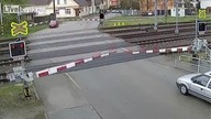 Jedzie pociąg z daleka