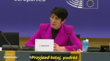 ICH MIEJSCE JEST ZA KRATAMI CHRISTINE ANDERSON (cale wystapienie)