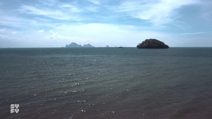 Tsunami Zombie - Zombie Tidal Wave [2019].pl. 1080p. SYFY. WEB-DL. x264. DD2. 0-FOX