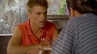 Tropical. Heat. S02E18