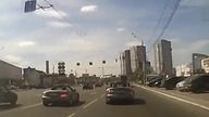 Co za chwilę zrobi ten kierowca?