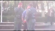 Kozak pr&oacute;bował znokautować dw&oacute;ch żołnierzy