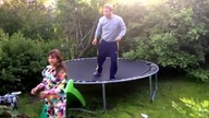 Alkohol i trampolina nie idą w parze