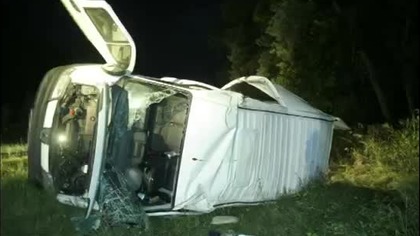 Pijany dachował dostawczakiem  Miał 3 promile