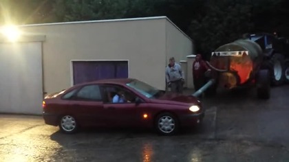Bardzo extremalny ice bucket challenge
