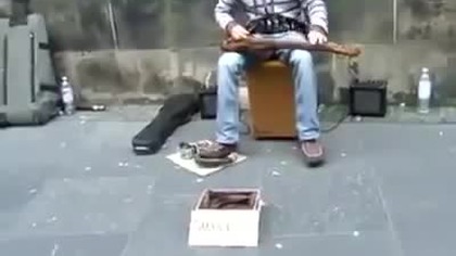 Gary Munro one man band 