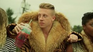 Macklemore & Ryan Lewis - Thrift Shop (feat  Wanz)