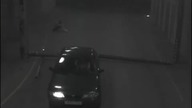 Samoch&oacute;d kontra brama