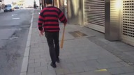 Uzbrojony cygan kontra ochroniarz