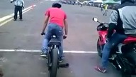 Wyscig na 1,8 mili Yamaha vs  Samorobka