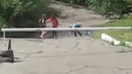 12 letnie uczennice są tak pijane, że ledwo stoją! Rosja 