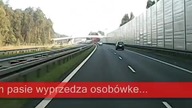 Ciężar&oacute;wka taranuje osob&oacute;wke