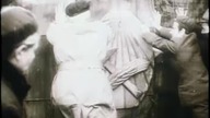 Polska Kronika Filmowa nr 43 z 1992 r.  – Budapeszt 56, Słony rachunek, Mali zaradni, Nauka jazdy