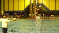 Dziwny sport wodny