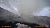 Tornado kontra samochód
