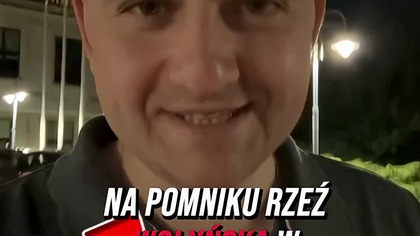Banderowska flaga na pomniku Rzeź Wołyńska w Domostawie.  Służby powinny działać natychmiast! (1920p 30fps H264-128kbit AAC)