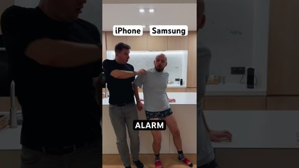 iPhone vs Samsung Alarm 