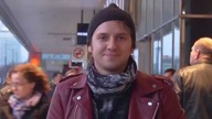 Kiedyś nosił irokeza, dziś sam ozdabia swoje ciuchy [STREET FASHION]