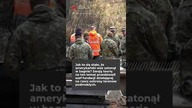 Amerykański pojazd wojskowy wyciągnięty z bagna na wschodzie Litwy